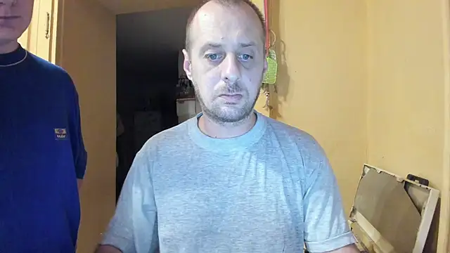 Snapshot of vickymike chatting on 27, 11, 2025 vickymike online show from 27, 11, 2025