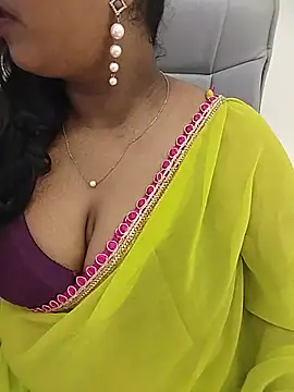 Snapshot of Cutee_Amrita chatting on 27, 6, 2026 Cutee Amrita online show from 27, 6, 2026
