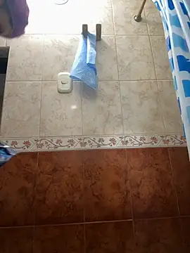 Snapshot of santiago_cutex chatting on 31, 10, 2025 santiago cutex online show from 31, 10, 2025