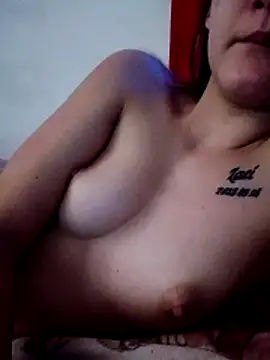 Themaskedgirl21 online show from 22, 12, 2025