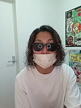 specialz0831 online show from 28, 10, 2025