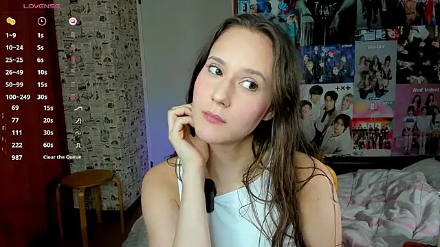 LucyRose3 online show from 29, 10, 2025