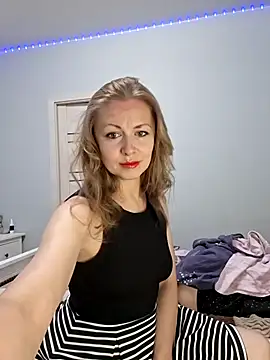 Snapshot of VChelsiV chatting on 14, 7, 2026 VChelsiV online show from 14, 7, 2026