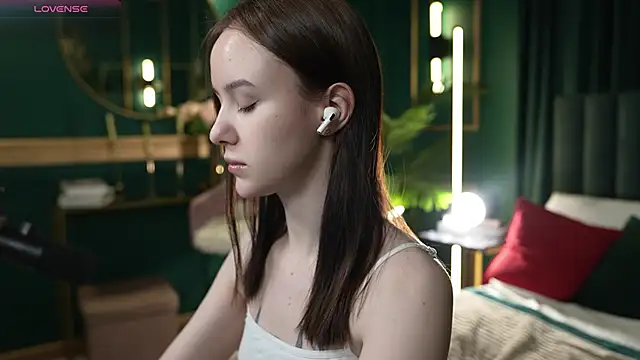 MarySparkle online show from 11, 3, 2026