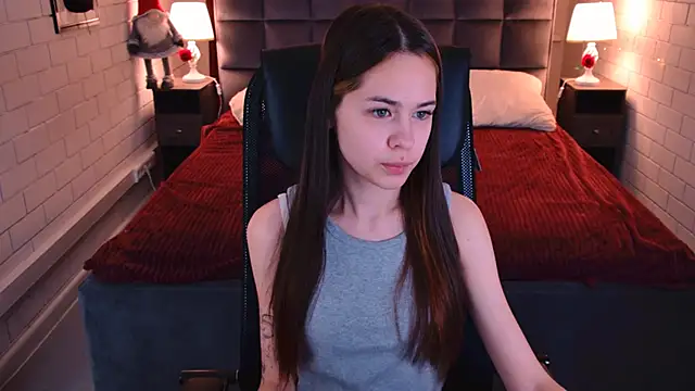 UliaNeer online show from 5, 3, 2026