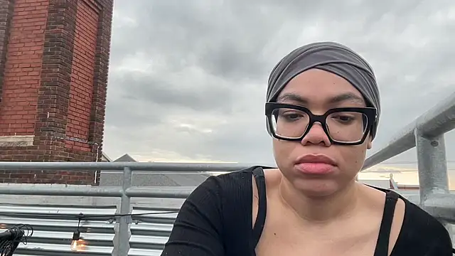 zahrabliss online show from 10, 3, 2026