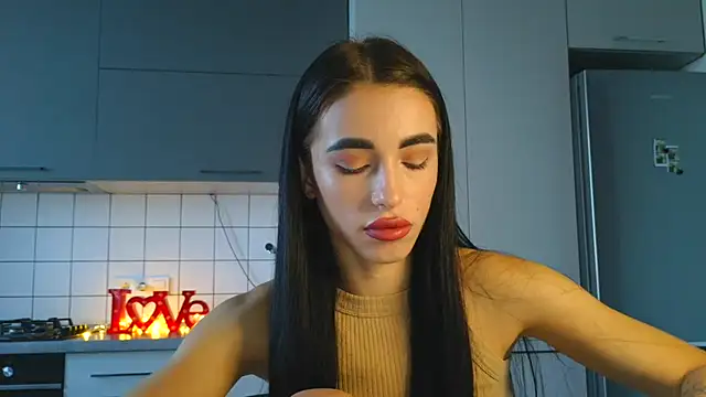 EvaMelnik online show from 16, 9, 2025