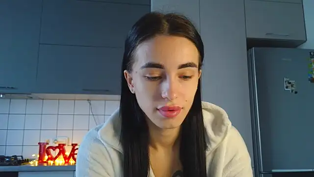 EvaMelnik online show from 18, 9, 2025