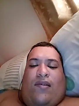 Snapshot of Andresdavid33 chatting on 5, 10, 2025 Andresdavid33 online show from 5, 10, 2025