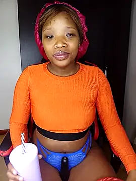 Young Slut21 online show from 17, 10, 2025