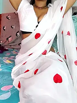 Snapshot of Ur_Lishaa chatting on 29, 5, 2026 Ur Lishaa online show from 29, 5, 2026