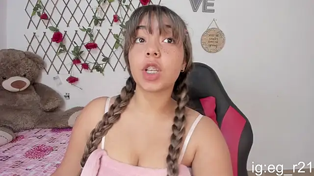 emma grays2 online show from 25, 11, 2025