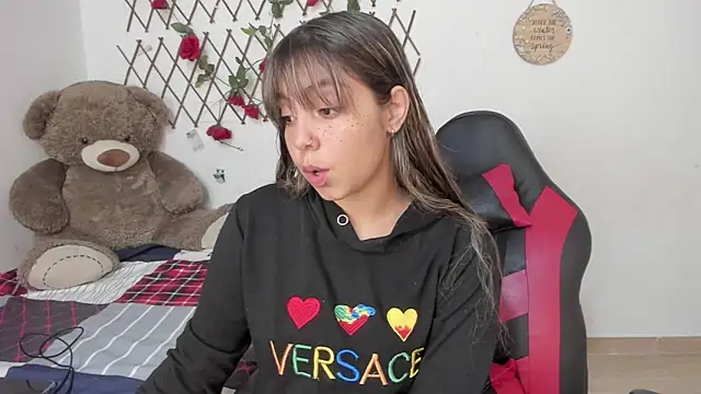 emma grays2 online show from 30, 11, 2025