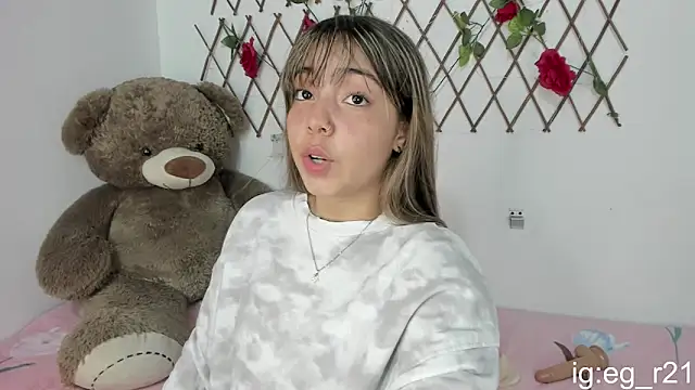 emma grays2 online show from 10, 10, 2025