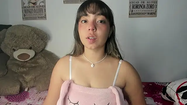 Snapshot of emma_grays2 chatting on 10, 5, 2026 emma grays2 online show from 10, 5, 2026
