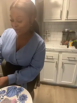 Juicystorm online show from 10, 10, 2025