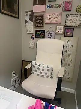 Juicystorm online show from 9, 2, 2026