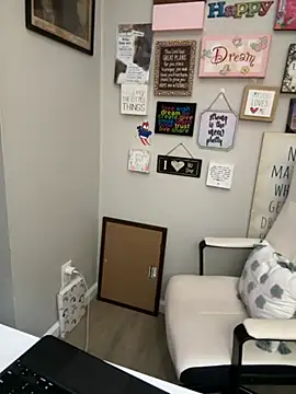 Juicystorm online show from 2, 2, 2026