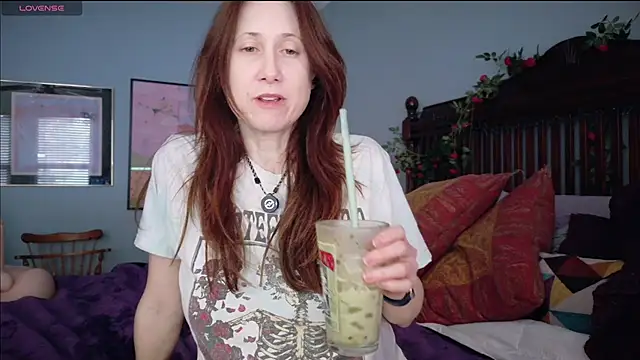 MommyGoddessL online show from 2, 3, 2026