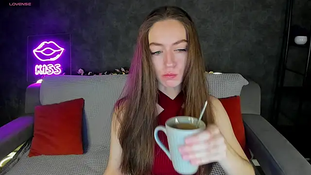 Agnes Wells online show from 2, 4, 2026