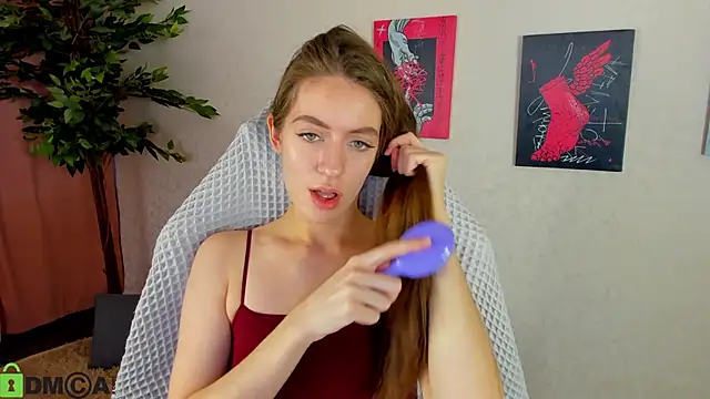 Agnes Wells online show from 3, 12, 2025