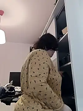 Feuchtekitty92xh online show from 4, 11, 2025