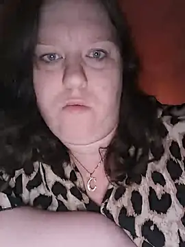 Feuchtekitty92xh online show from 8, 10, 2025