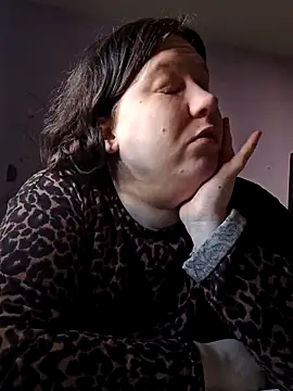 Feuchtekitty92xh online show from 15, 4, 2026