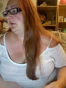 Snapshot of Luscious-LucyXX chatting on 27, 5, 2026 Luscious-LucyXX online show from 27, 5, 2026