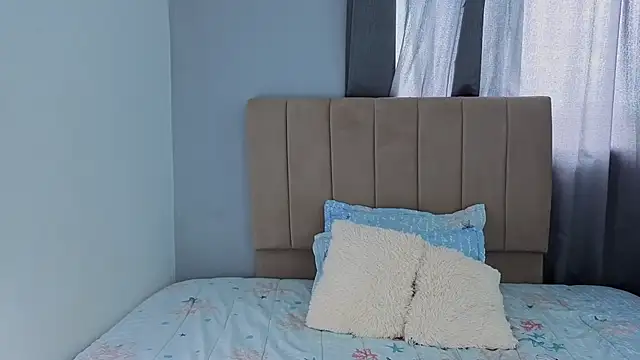 Penelophe01 online show from 1, 4, 2026