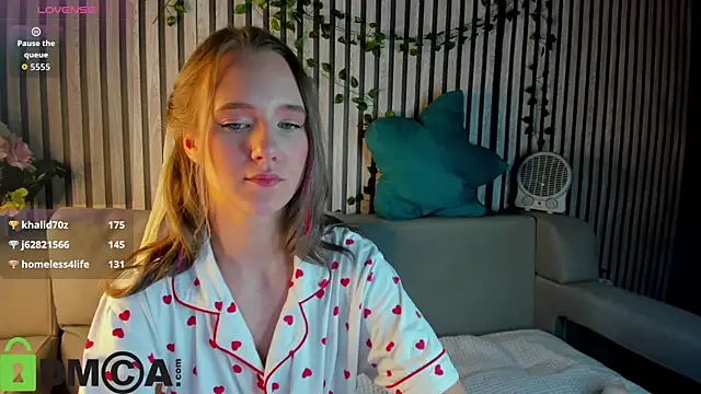 Casey Sweeet online show from 30, 11, 2025