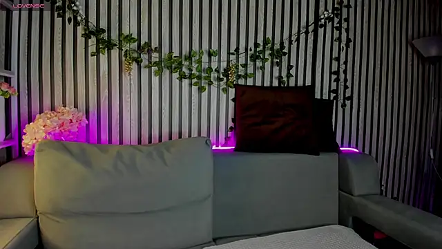 Casey Sweeet online show from 8, 2, 2026