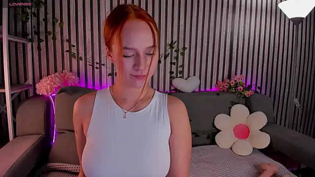 Casey Sweeet online show from 21, 7, 2026