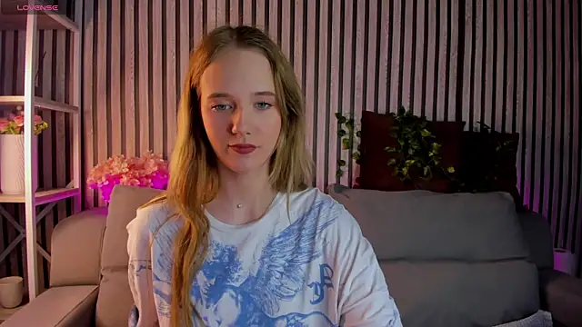 Casey Sweeet online show from 21, 4, 2026