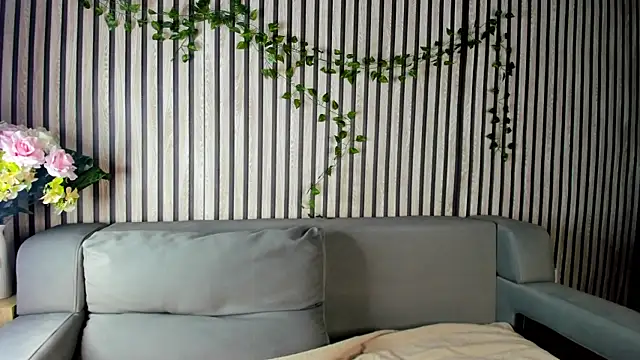 Casey Sweeet online show from 6, 11, 2025