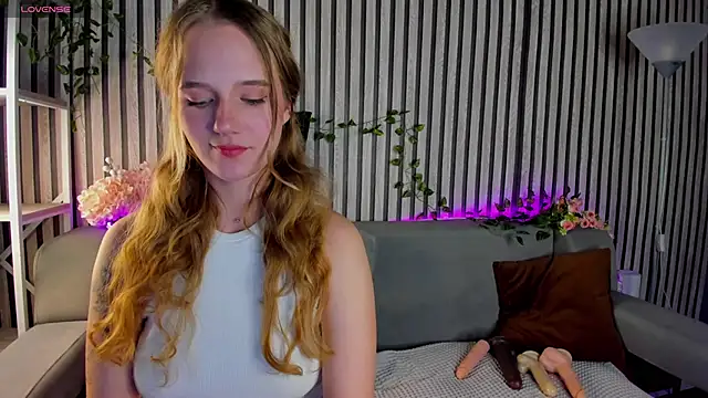 Casey Sweeet online show from 5, 6, 2026