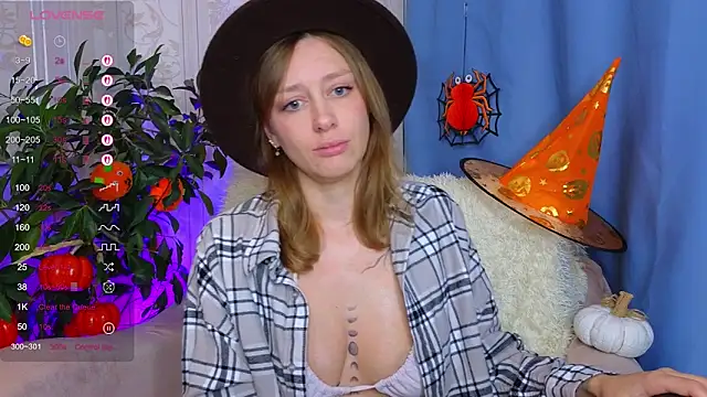 evashiny  online show from 29, 10, 2025