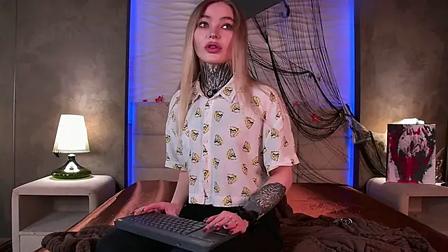 AriWild online show from 4, 11, 2025