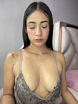 isabela l online show from 7, 6, 2026