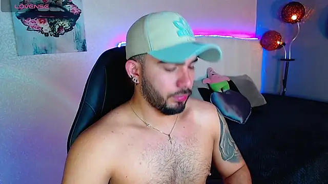 adamhairy online show from 18, 7, 2026