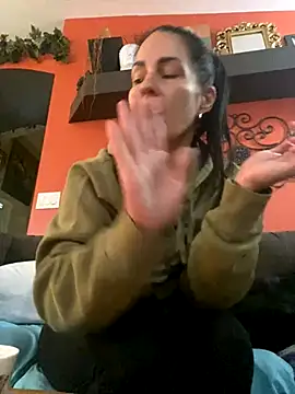 starsaligned online show from 7, 11, 2025