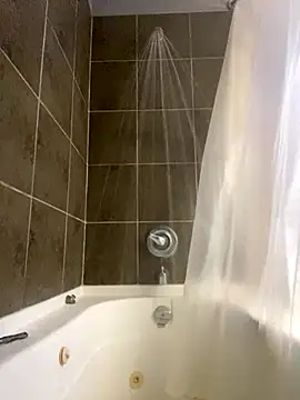 Snapshot of starsaligned chatting on 16, 12, 2025 starsaligned online show from 16, 12, 2025