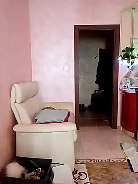 SquirtMilf00 online show from 18, 2, 2026