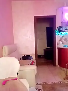 SquirtMilf00 online show from 19, 3, 2026