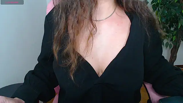 Erika bestboobs online show from 18, 9, 2025