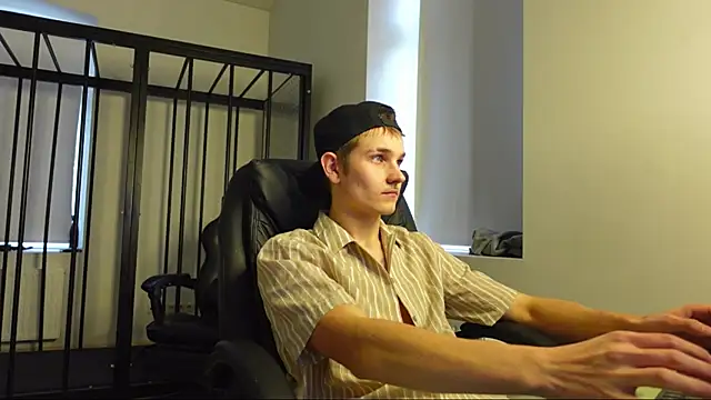 Snapshot of Mark_Karson chatting on 10, 10, 2025 Mark Karson online show from 10, 10, 2025