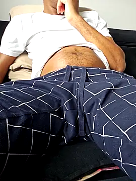 mojaymort online show from 13, 4, 2026