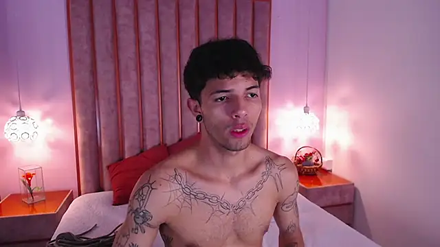 Enzo Hunter online show from 15, 10, 2025