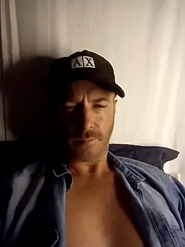 Snapshot of Loiroatv36 chatting on 18, 5, 2026 Loiroatv36 online show from 18, 5, 2026