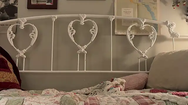 urbbydollxx online show from 22, 4, 2026